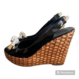 Tory Burch Black Patent Leather Wedges Size 37 1/2